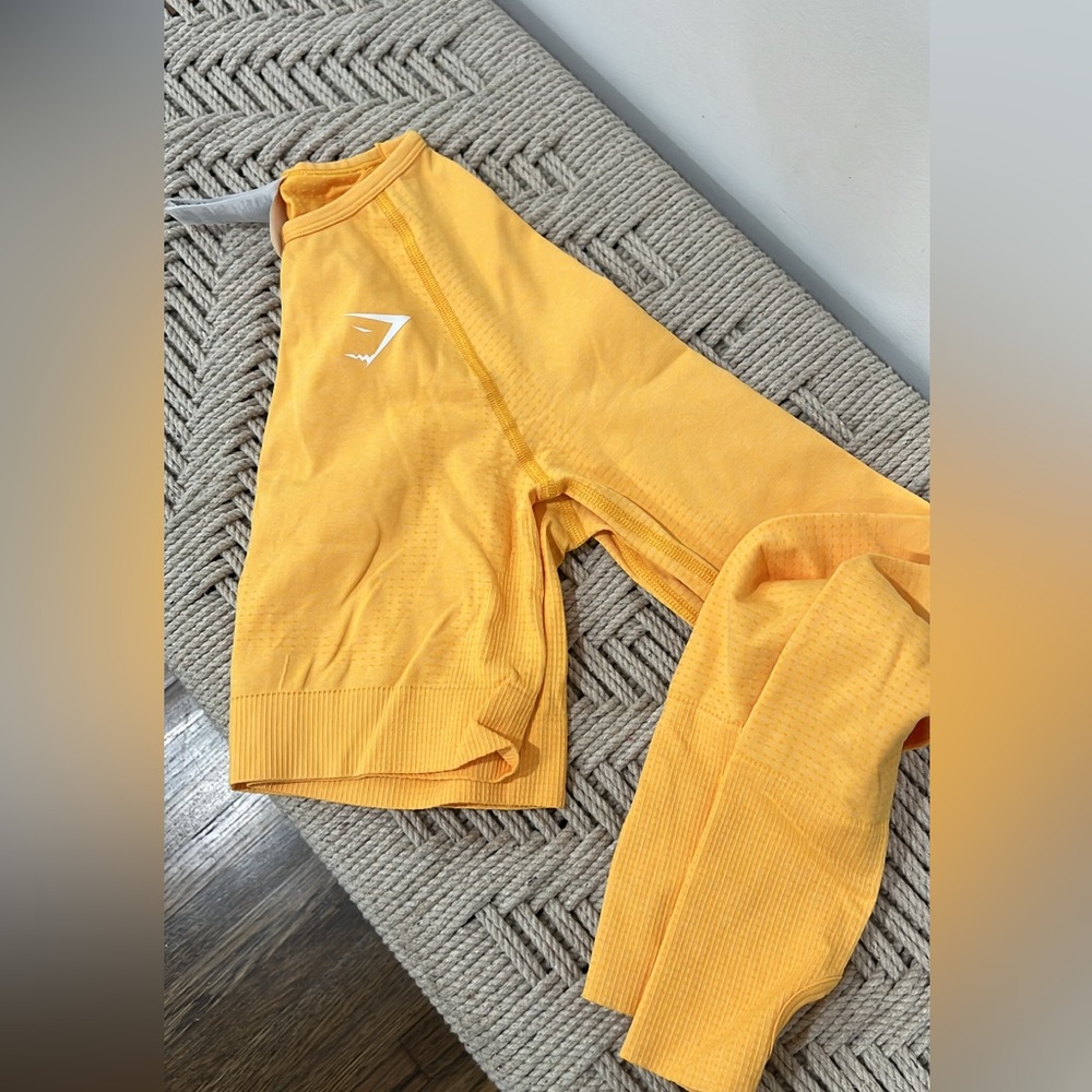 Gymshark Longsleeve crop